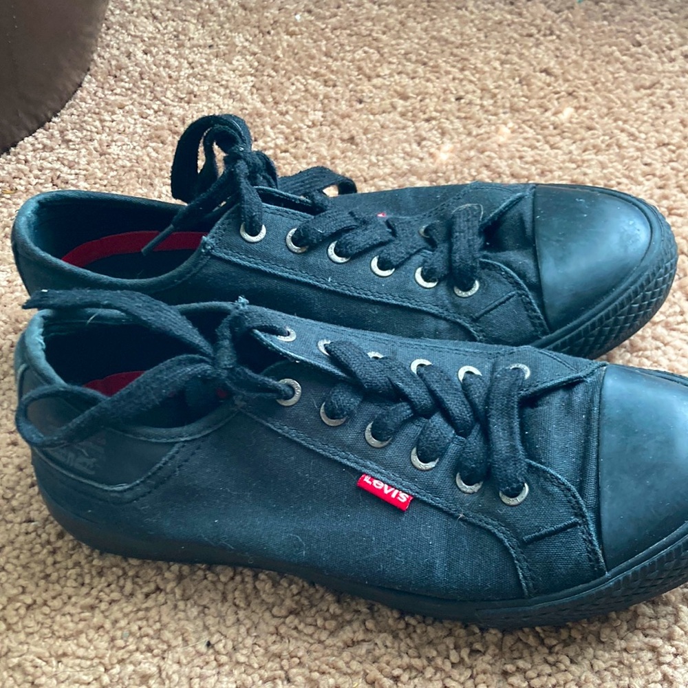 Black Levi’s